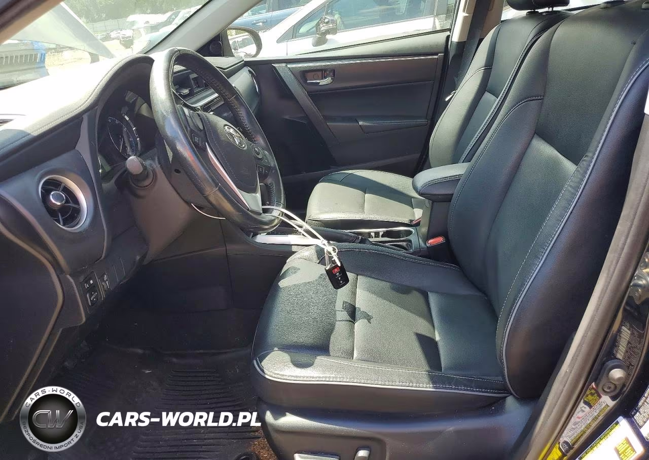 2019 Toyota Corolla Xle VIN:2T1BURHE4KC135931 - 7