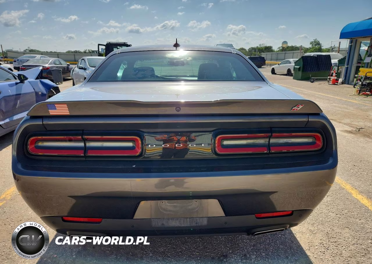 2018 Dodge Challenger Gt VIN:2C3CDZGGXJH143452 - 6