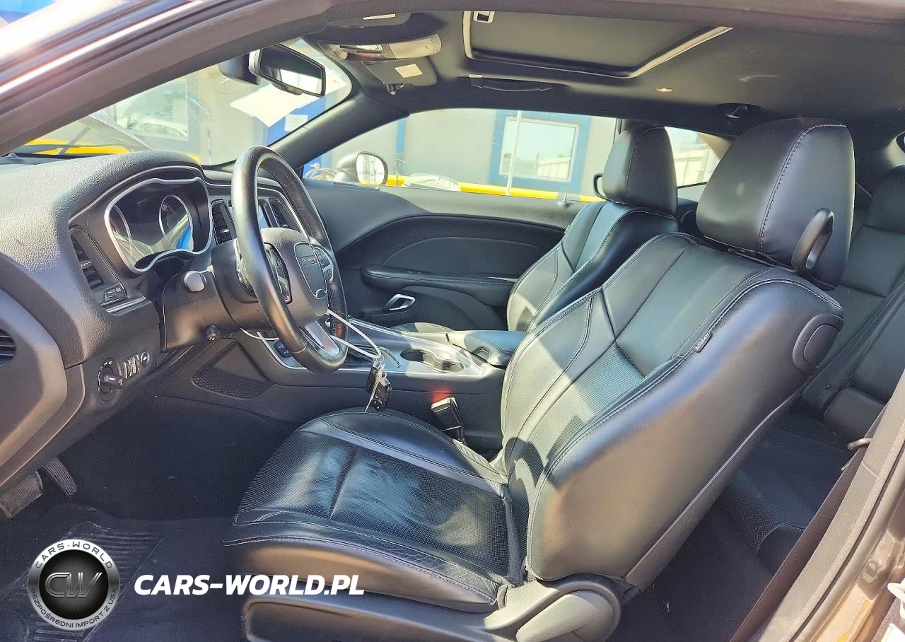 2018 Dodge Challenger Gt VIN:2C3CDZGGXJH143452 - 7