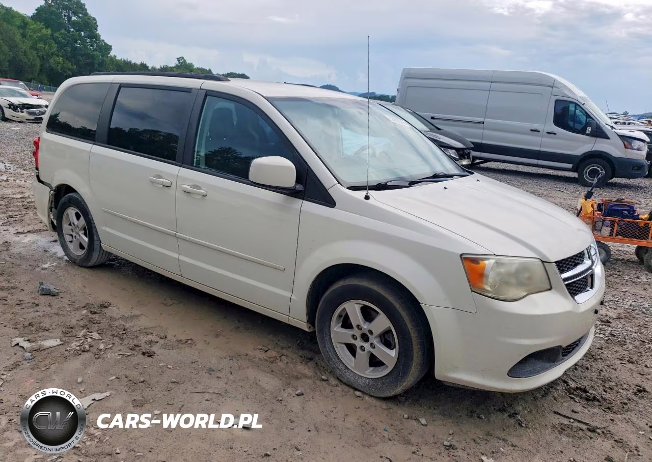 2011 Dodge Grand Caravan Express VIN:2D4RN3DG0BR637581 - 4