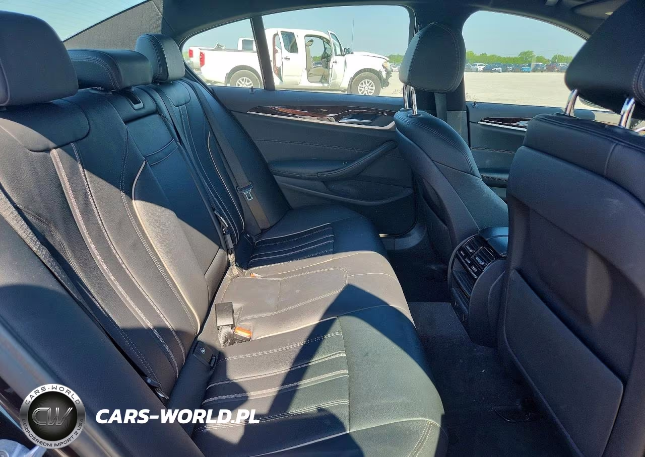 2019 BMW 540 I VIN:WBAJE5C5XKG919327 - 10