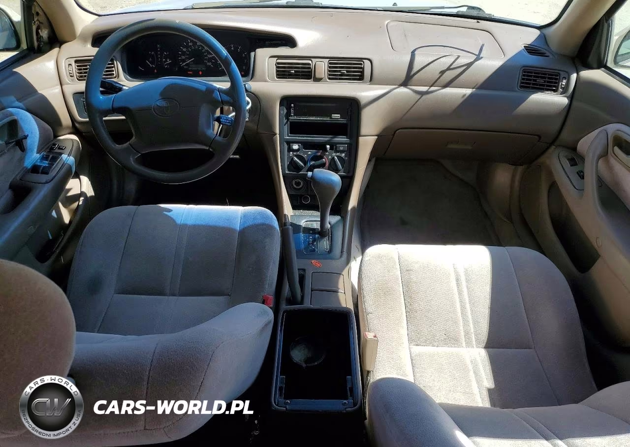 1997 Toyota Camry Le VIN:4T1BG22K4VU116733 - 8