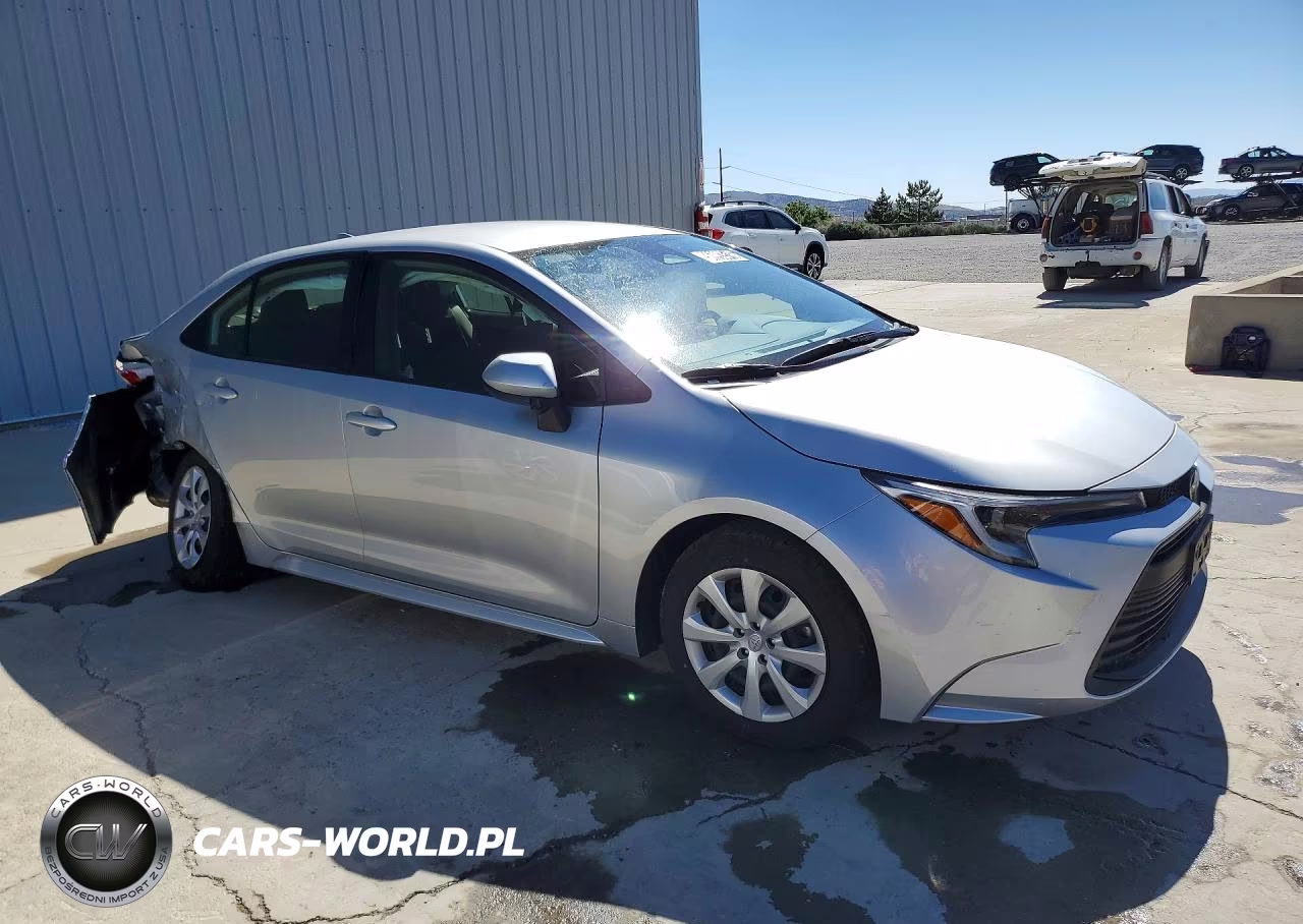 2026 Toyota Corolla Hybrid Le VIN:JTDBCMFE8T3123042 - 4