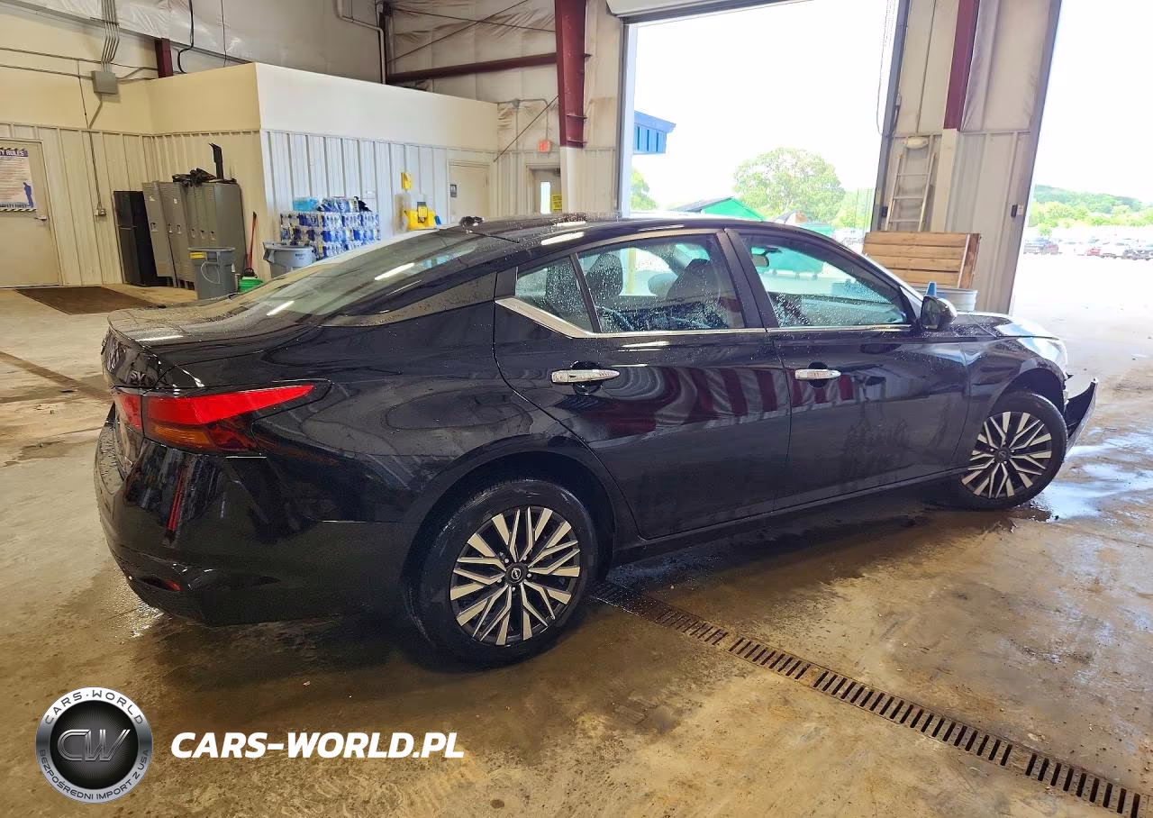 2023 Nissan Altima Sv VIN:1N4BL4DW4PN358890 - 3