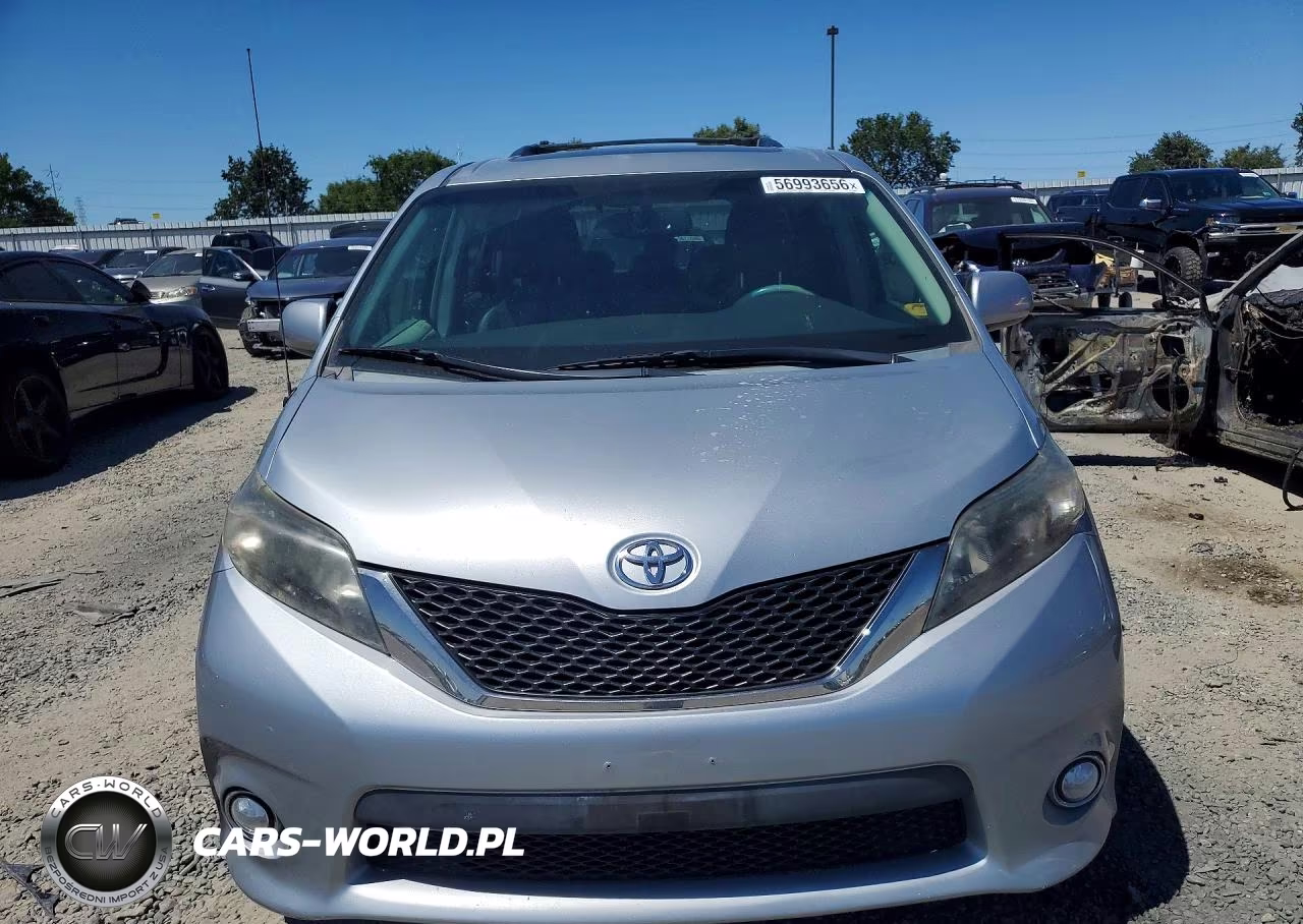 2014 Toyota Sienna Sport VIN:5TDXK3DC9ES470675 - 5