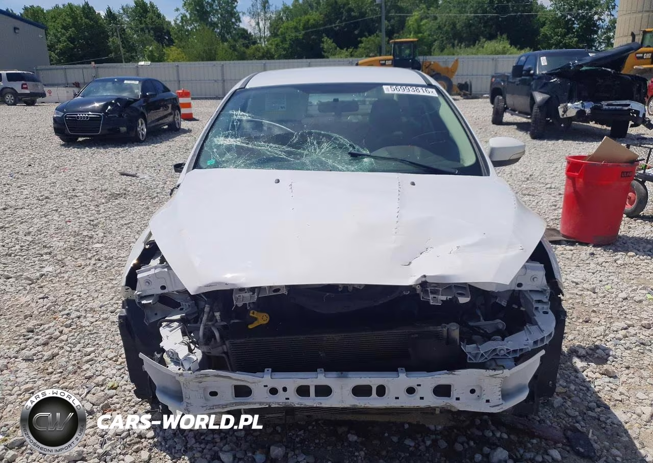 2017 Ford Focus Se VIN:1FADP3F20HL292014 - 5