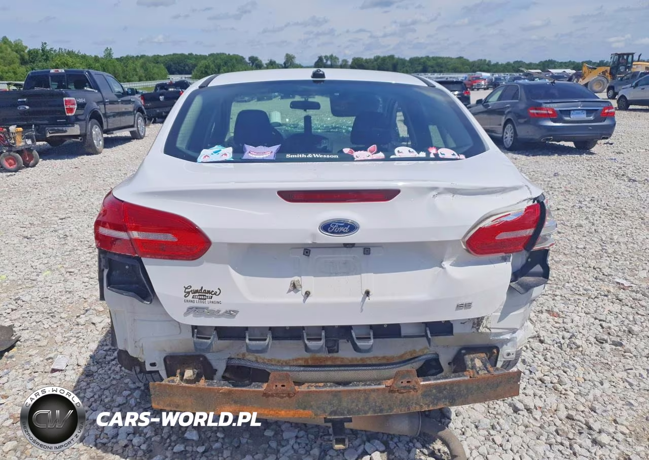 2017 Ford Focus Se VIN:1FADP3F20HL292014 - 6