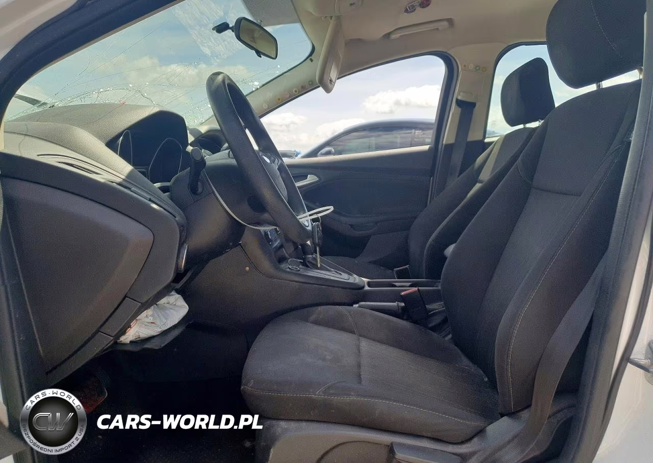 2017 Ford Focus Se VIN:1FADP3F20HL292014 - 7