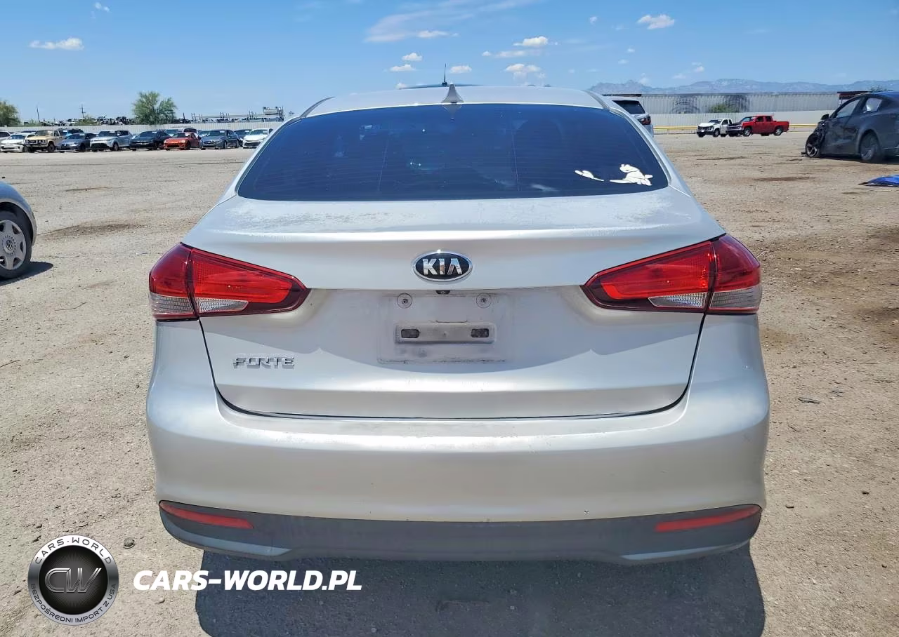2017 Kia Forte Lx VIN:3KPFL4A78HE117963 - 6