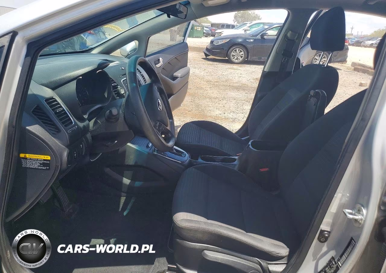 2017 Kia Forte Lx VIN:3KPFL4A78HE117963 - 7
