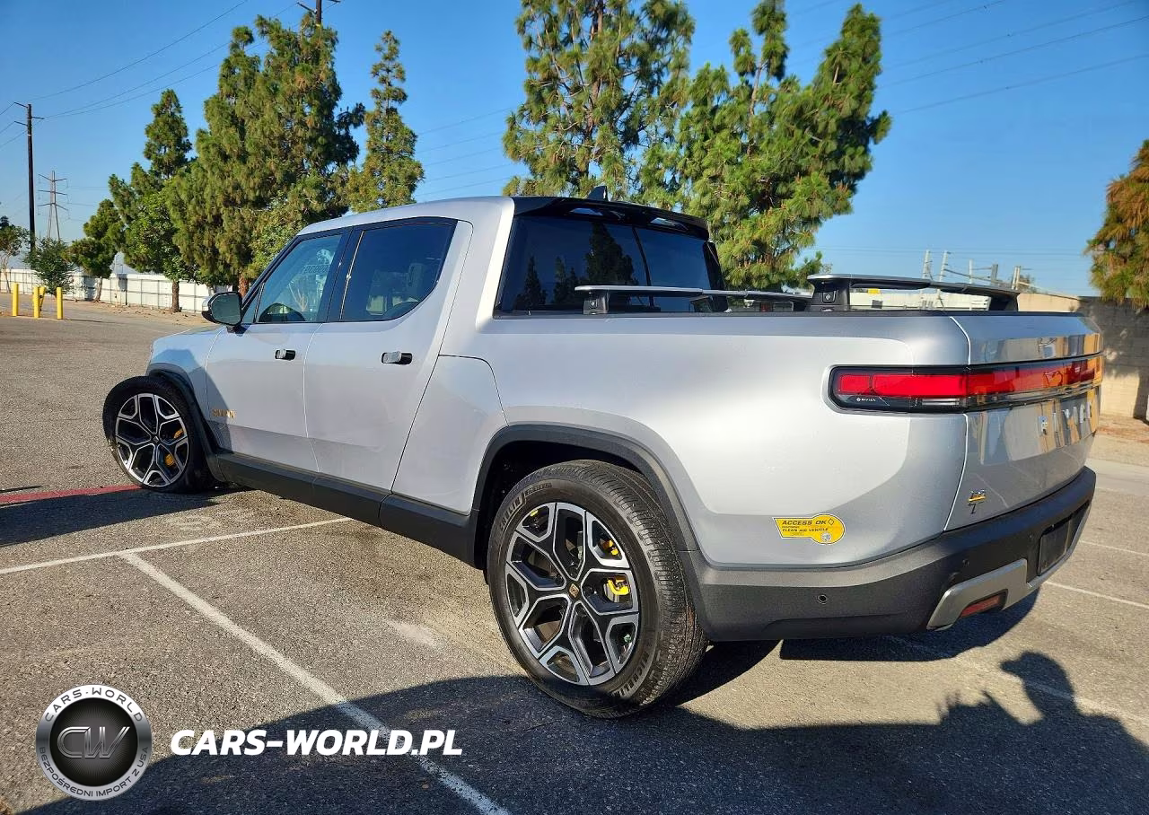 2022 Rivian R1T Adventure VIN:7FCTGAAA2NN011852 - 2