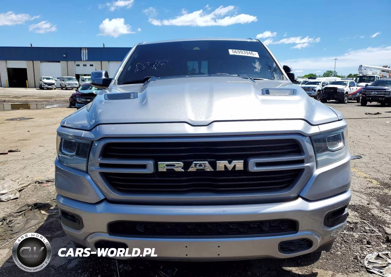 2023 Ram 1500 Laramie VIN:1C6SRFJT9PN658298 - 5