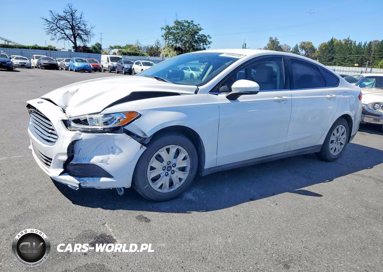 2013 Ford Fusion S – zdjęcie 1 z 12