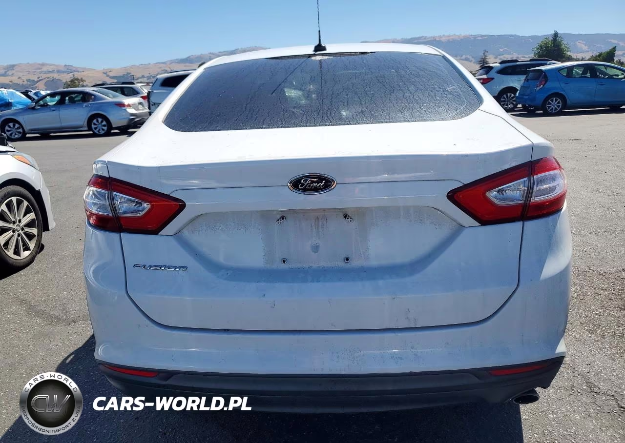 2013 Ford Fusion S VIN:3FA6P0G72DR120659 - 6