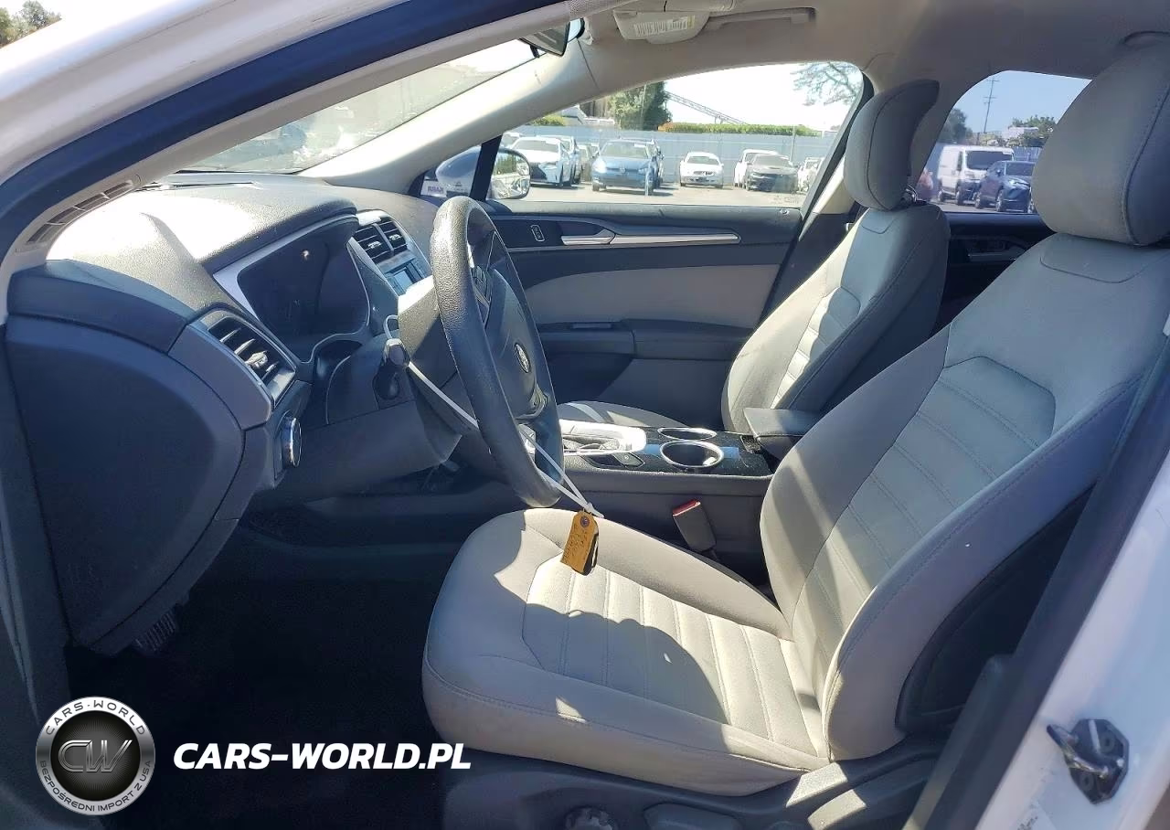 2013 Ford Fusion S VIN:3FA6P0G72DR120659 - 7