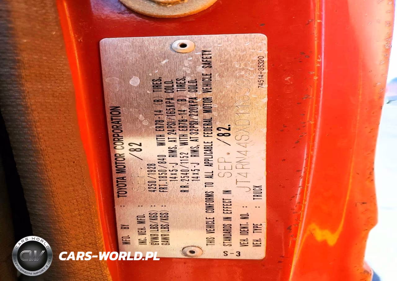 1983 Toyota Pickup Sr5 VIN:JT4RN44SXD1103938 - 12
