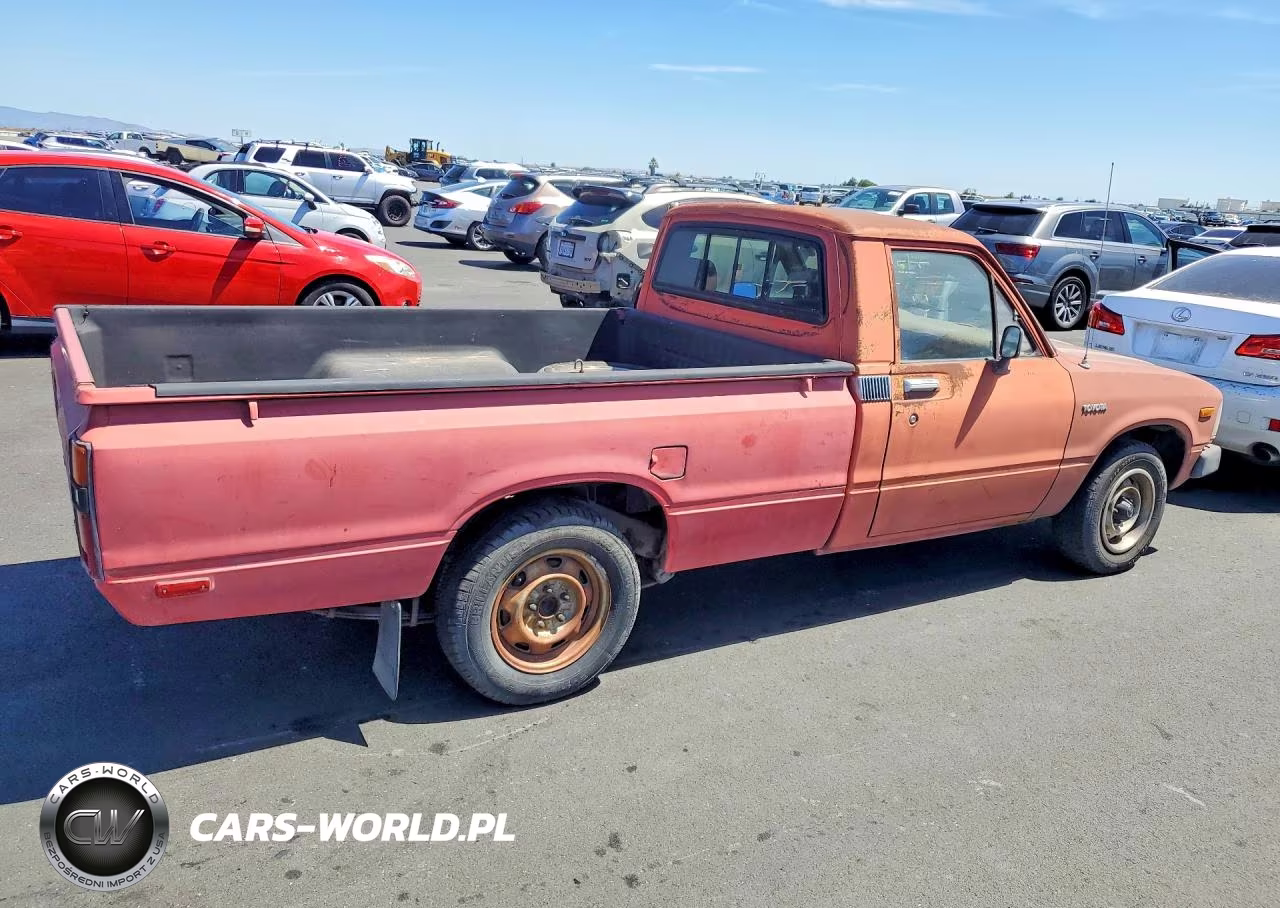 1983 Toyota Pickup Sr5 VIN:JT4RN44SXD1103938 - 3