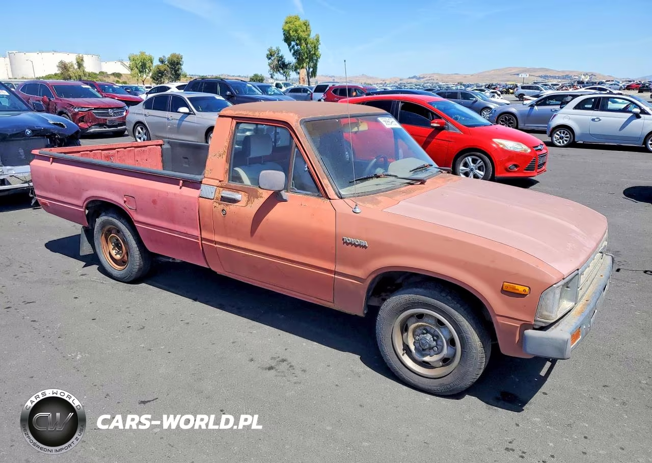 1983 Toyota Pickup Sr5 VIN:JT4RN44SXD1103938 - 4