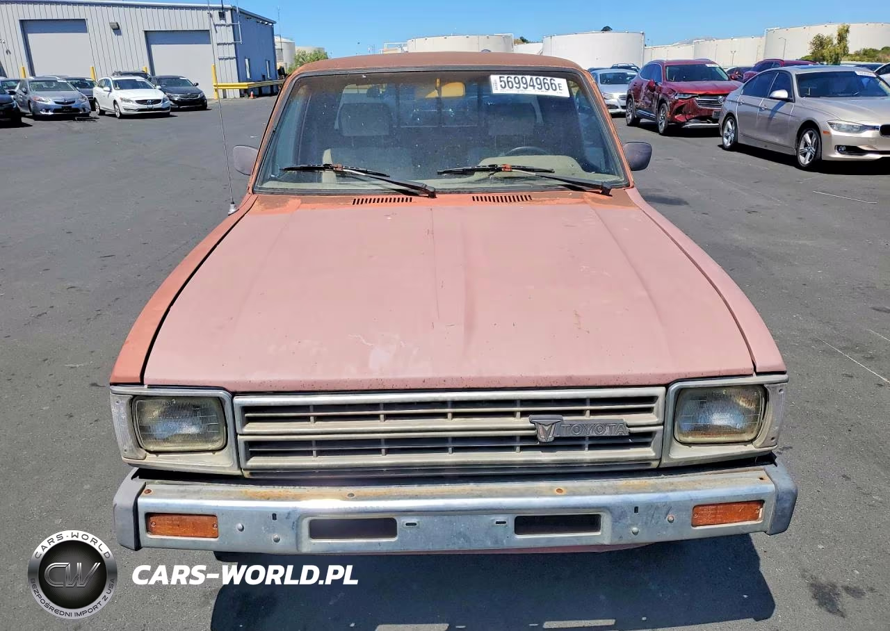 1983 Toyota Pickup Sr5 VIN:JT4RN44SXD1103938 - 5