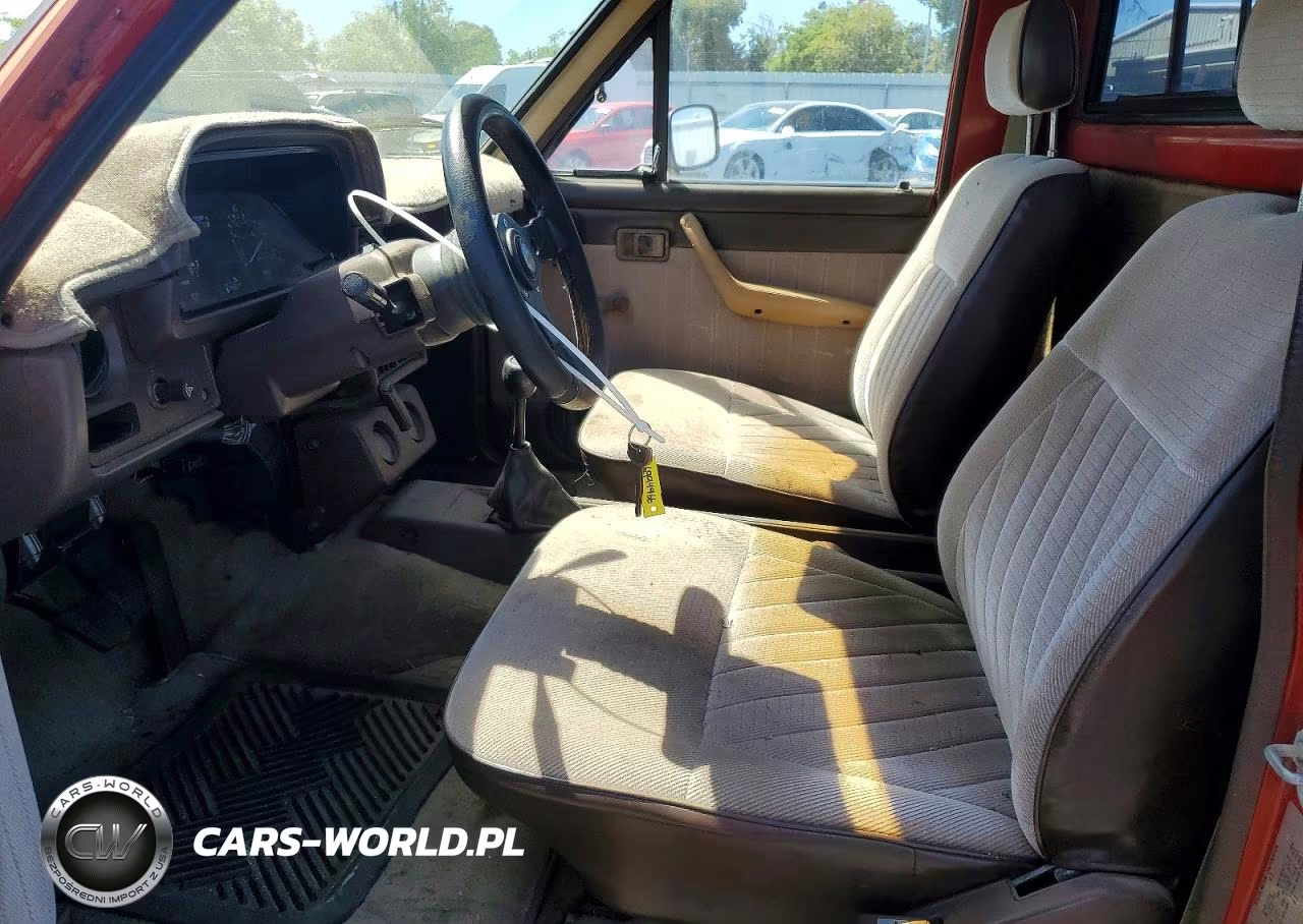 1983 Toyota Pickup Sr5 VIN:JT4RN44SXD1103938 - 7