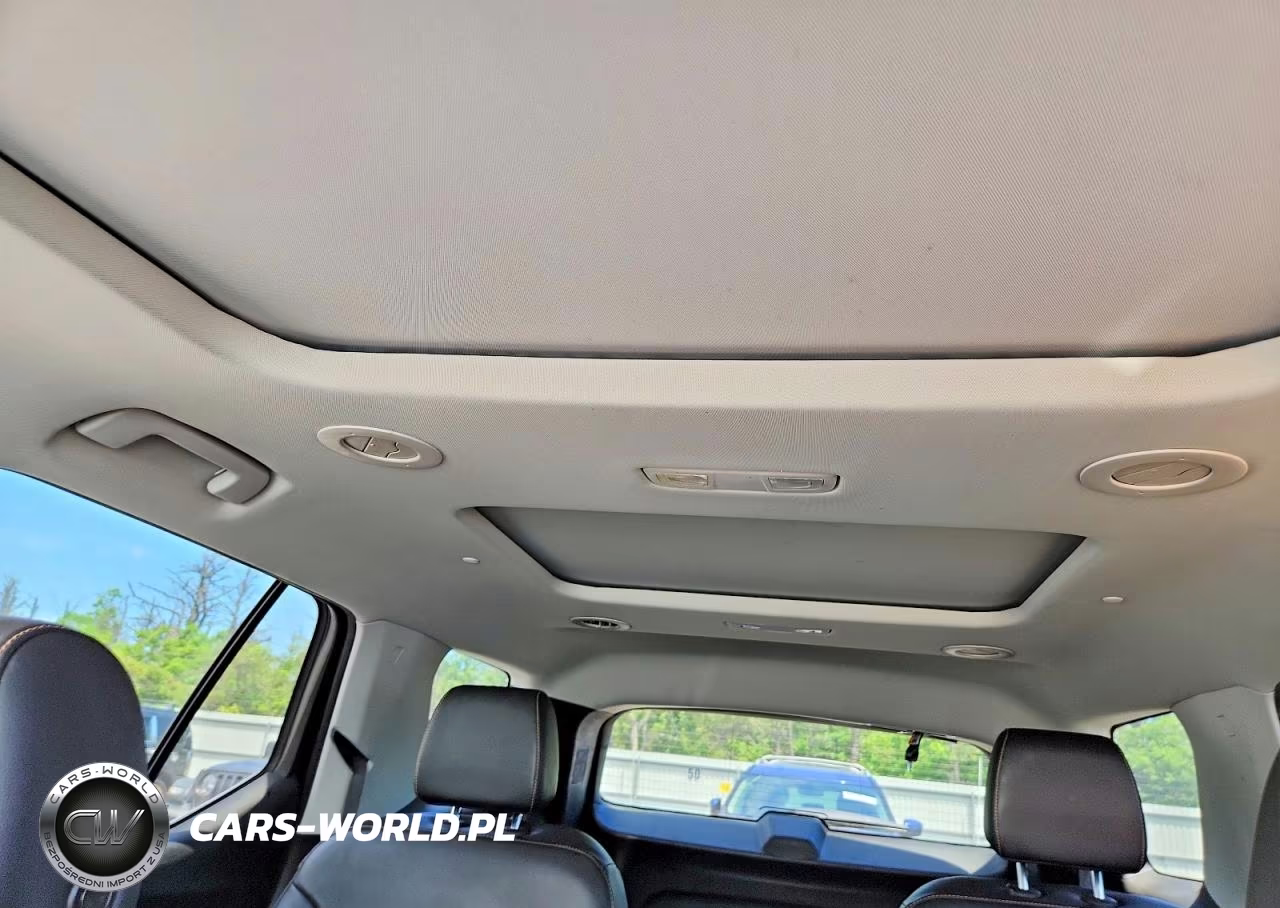 2019 Chevrolet Traverse Lt VIN:1GNEVHKW9KJ261851 - 10