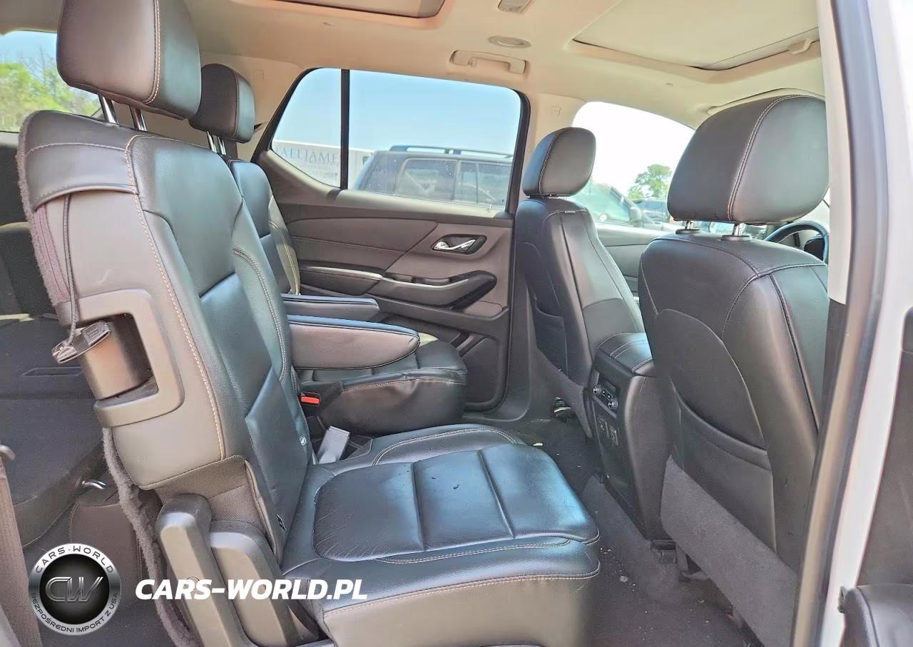2019 Chevrolet Traverse Lt VIN:1GNEVHKW9KJ261851 - 11