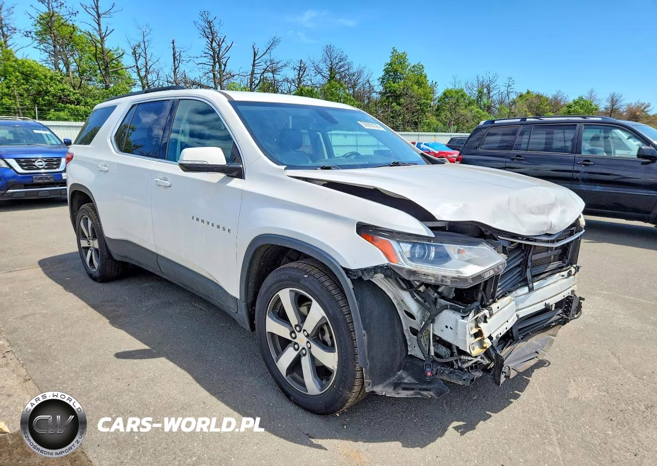 2019 Chevrolet Traverse Lt VIN:1GNEVHKW9KJ261851 - 4