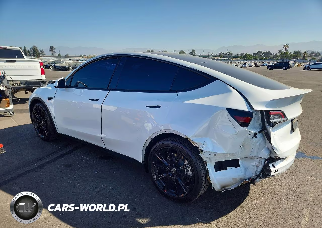 2021 Tesla Model Y VIN:5YJYGDEE7MF202643 - 2