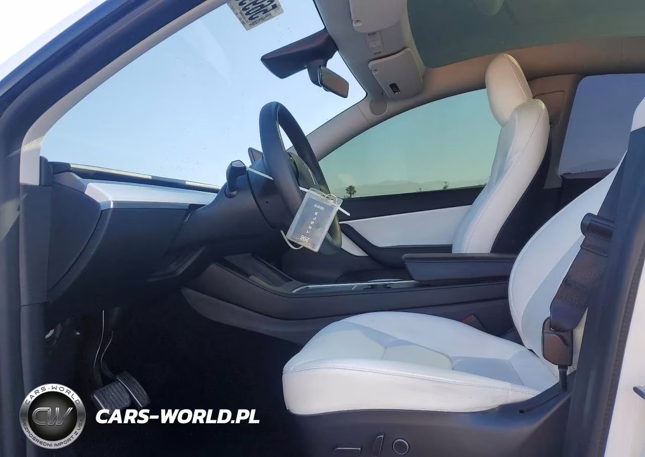 2021 Tesla Model Y VIN:5YJYGDEE7MF202643 - 7