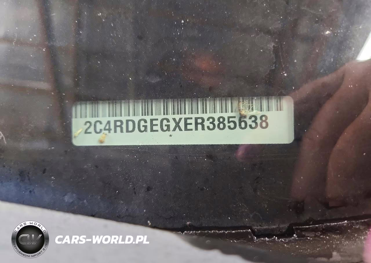 2014 Dodge Grand Caravan R-T VIN:2C4RDGEGXER385638 - 13