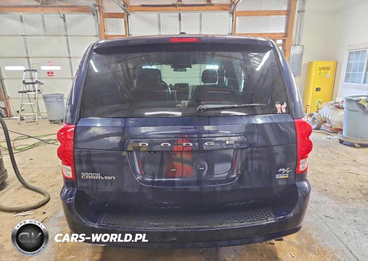 2014 Dodge Grand Caravan R-T VIN:2C4RDGEGXER385638 - 6