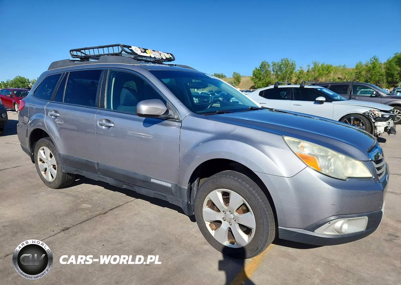 2011 Subaru Outback 2.5I Premium VIN:4S4BRCCC6B3404231 - 4