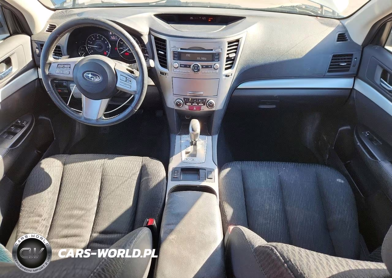 2011 Subaru Outback 2.5I Premium VIN:4S4BRCCC6B3404231 - 8