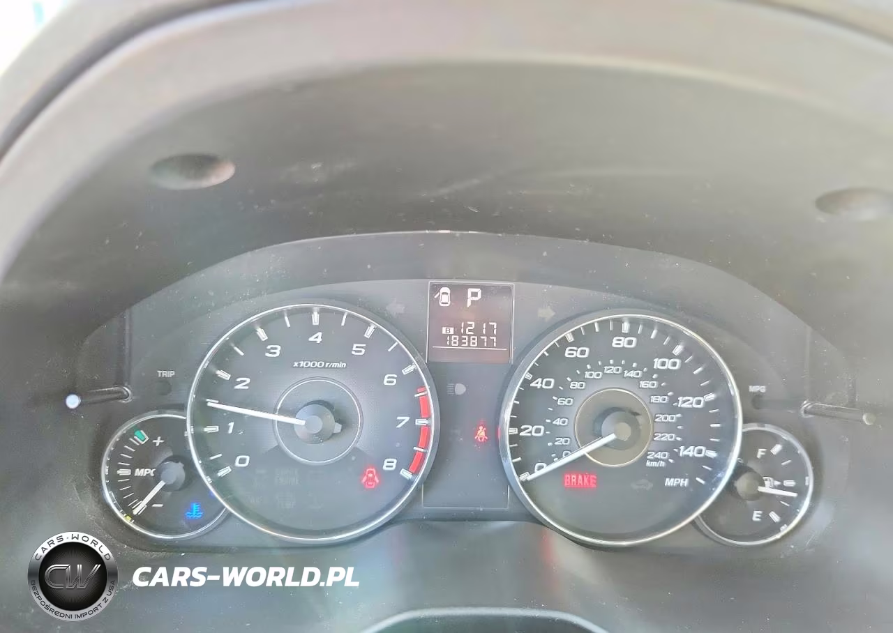 2011 Subaru Outback 2.5I Premium VIN:4S4BRCCC6B3404231 - 9