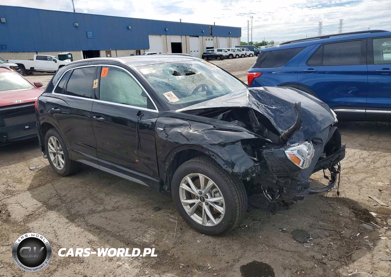 2025 Audi Q3 Premium S Line 45 VIN:WA1DECF39S1016078 - 4