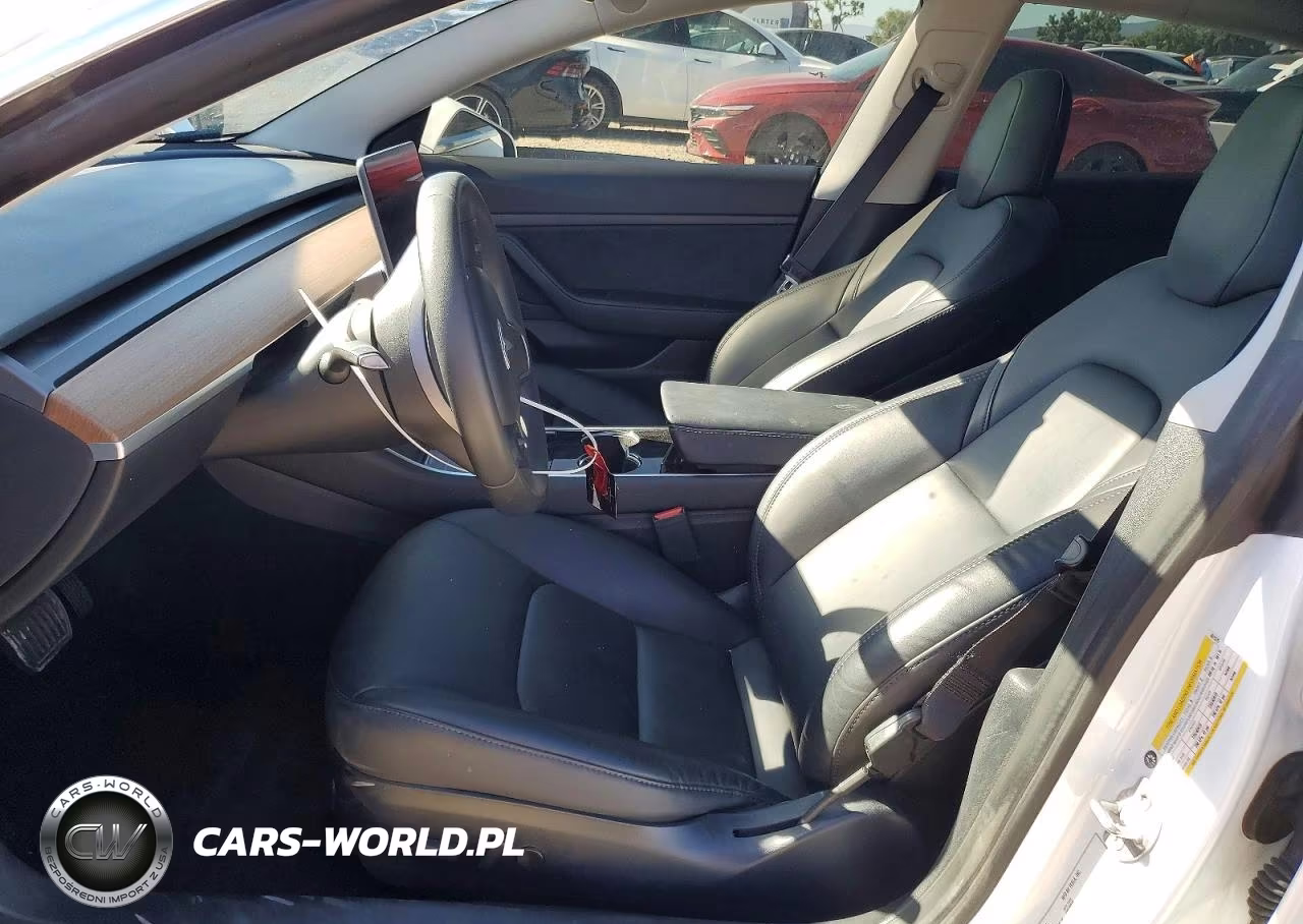 2020 Tesla Model 3 VIN:5YJ3E1EA6LF661575 - 7