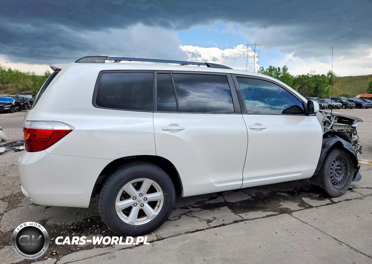 2010 Toyota Highlander Base VIN:5TDZA3EH1AS006845 - 3
