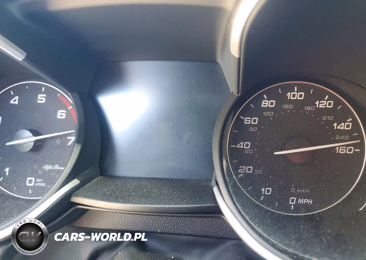 2022 Alfa Romeo Stelvio VIN:ZASPAKAN9N7D30629 - 9