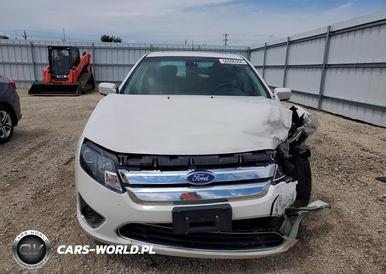 2012 Ford Fusion Hybrid VIN:3FADP0L31CR272490 - 5