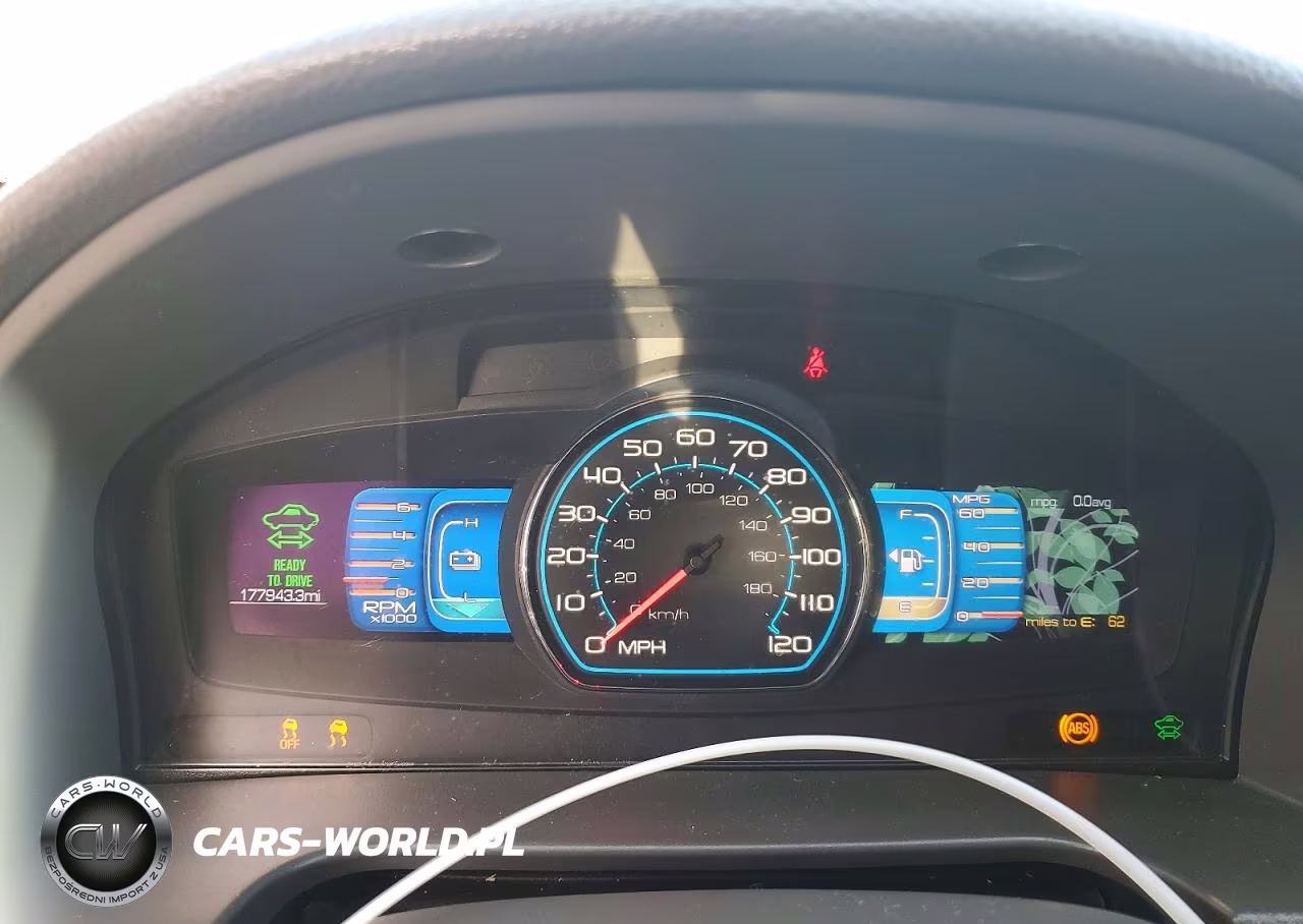 2012 Ford Fusion Hybrid VIN:3FADP0L31CR272490 - 9