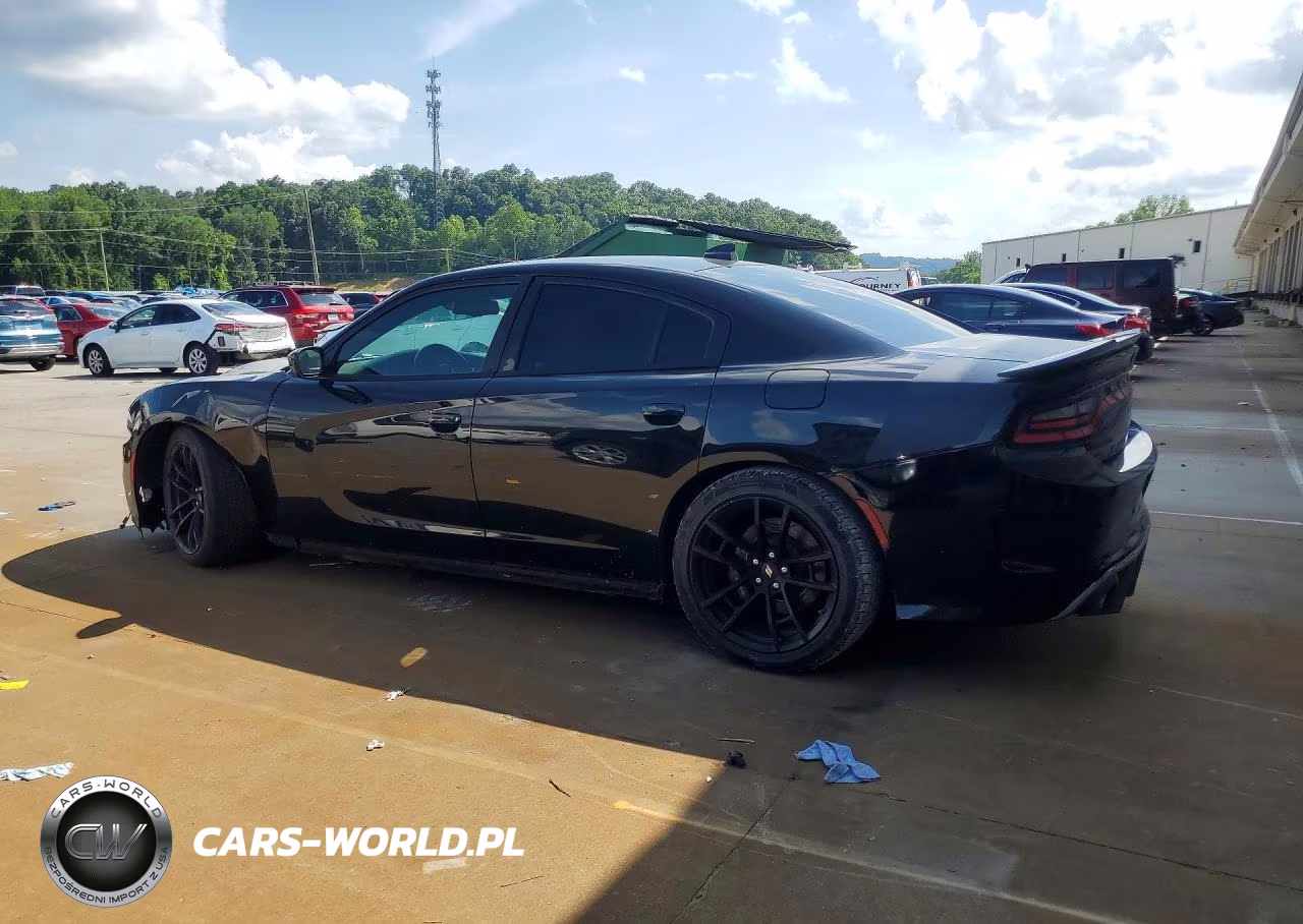 2018 Dodge Charger R VIN:2C3CDXGJ9JH233935 - 2