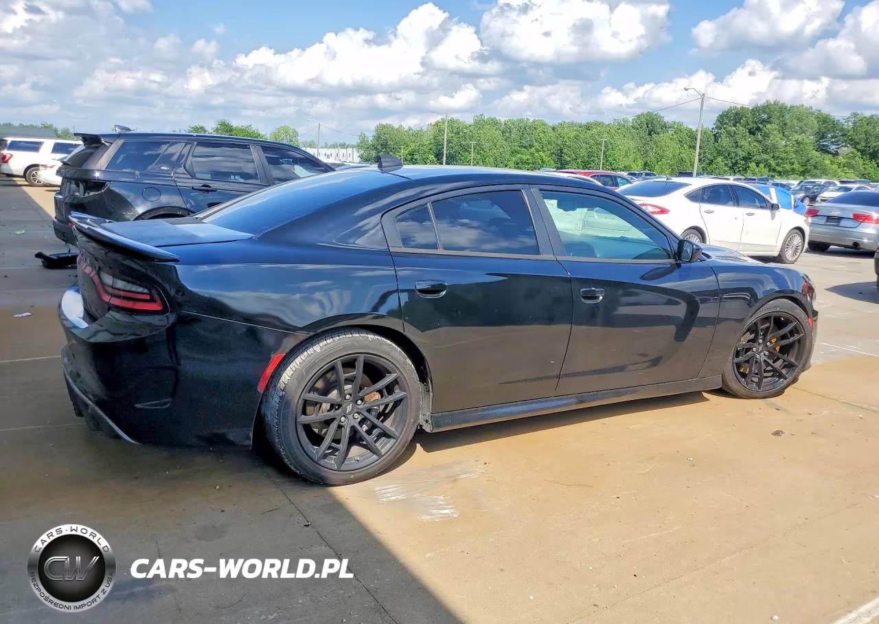 2018 Dodge Charger R VIN:2C3CDXGJ9JH233935 - 3