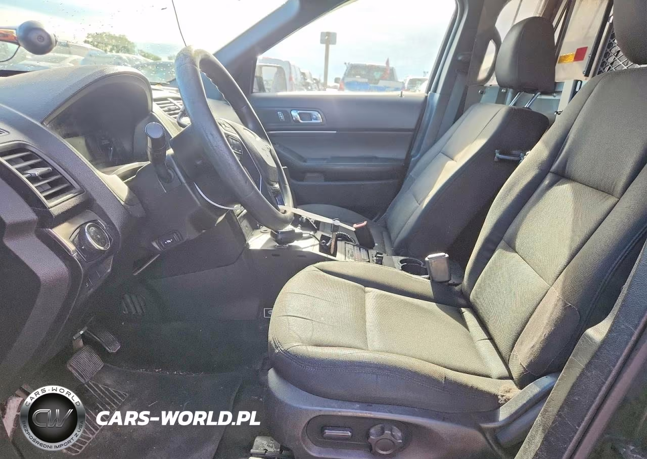 2018 Ford Explorer Police Interceptor VIN:1FM5K8AR2JGB80811 - 7