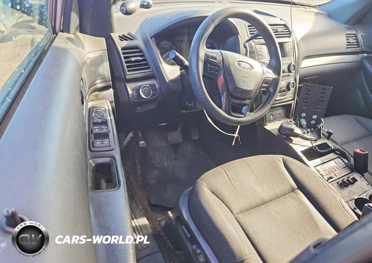 2018 Ford Explorer Police Interceptor VIN:1FM5K8AR2JGB80811 - 8