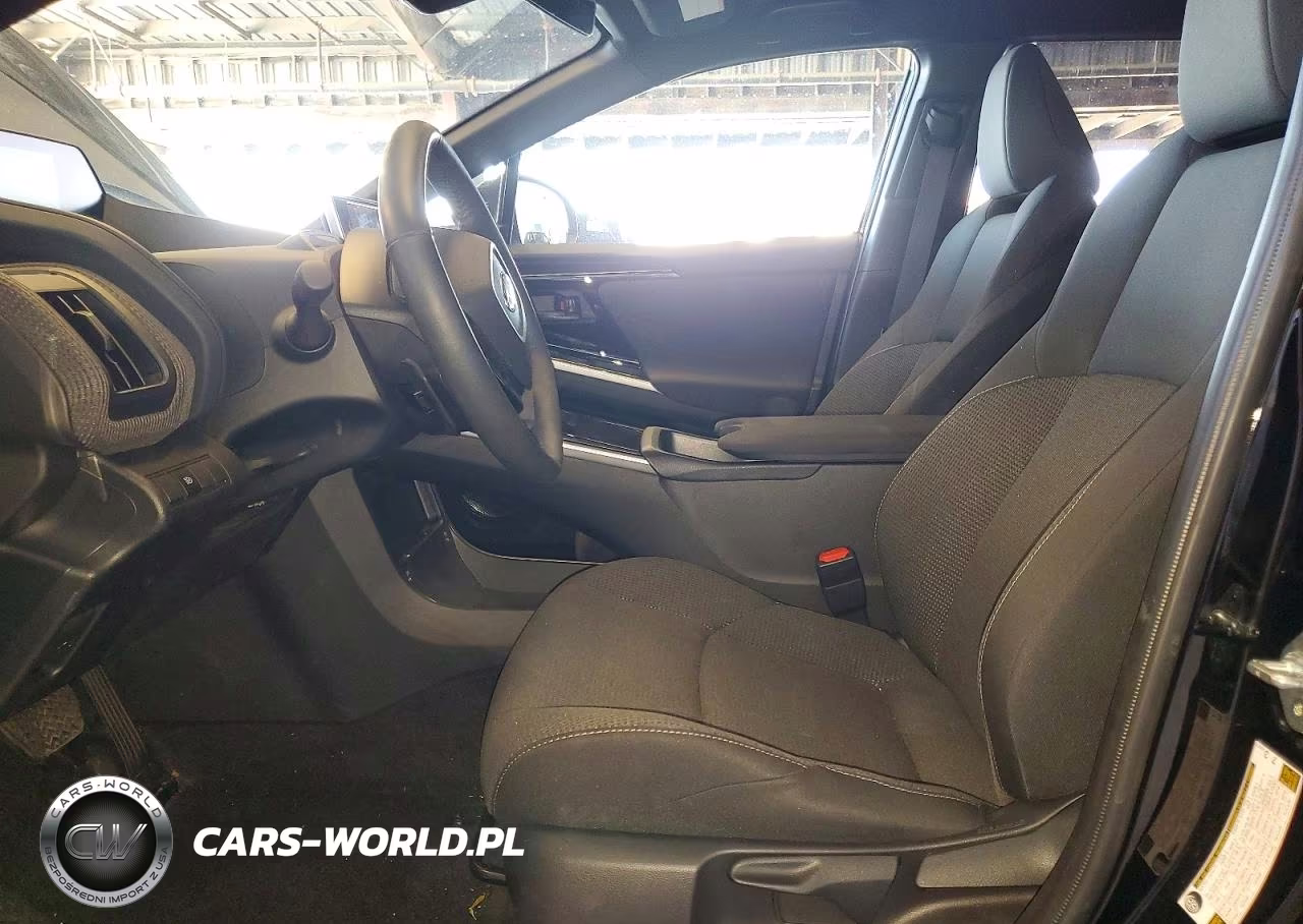 2025 Subaru Solterra Premium VIN:JTMABABA9SA099568 - 7