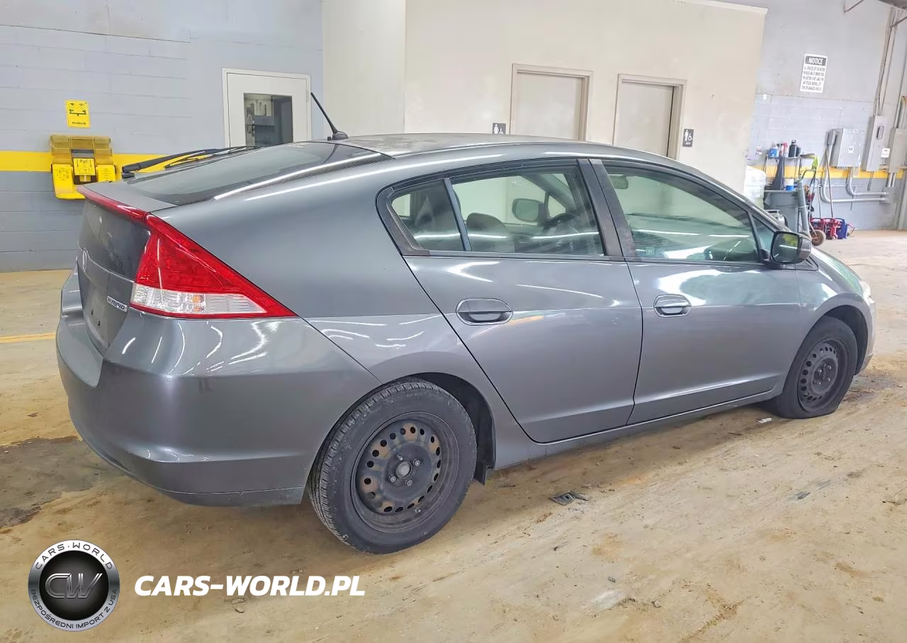 2011 Honda Insight Lx VIN:JHMZE2H53BS005770 - 3