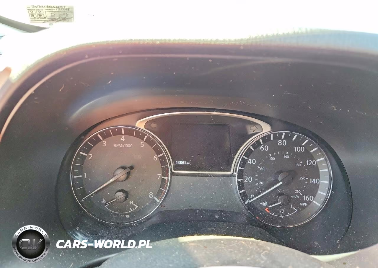 2019 Nissan Pathfinder Sl VIN:5N1DR2MM8KC612914 - 9