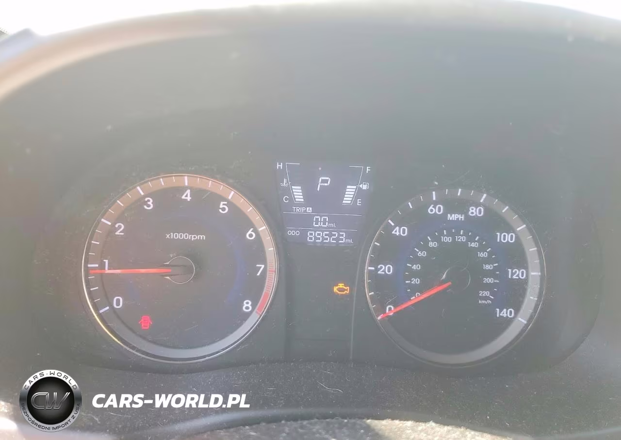 2014 Hyundai Accent Gls VIN:KMHCT5AE5EU164707 - 9
