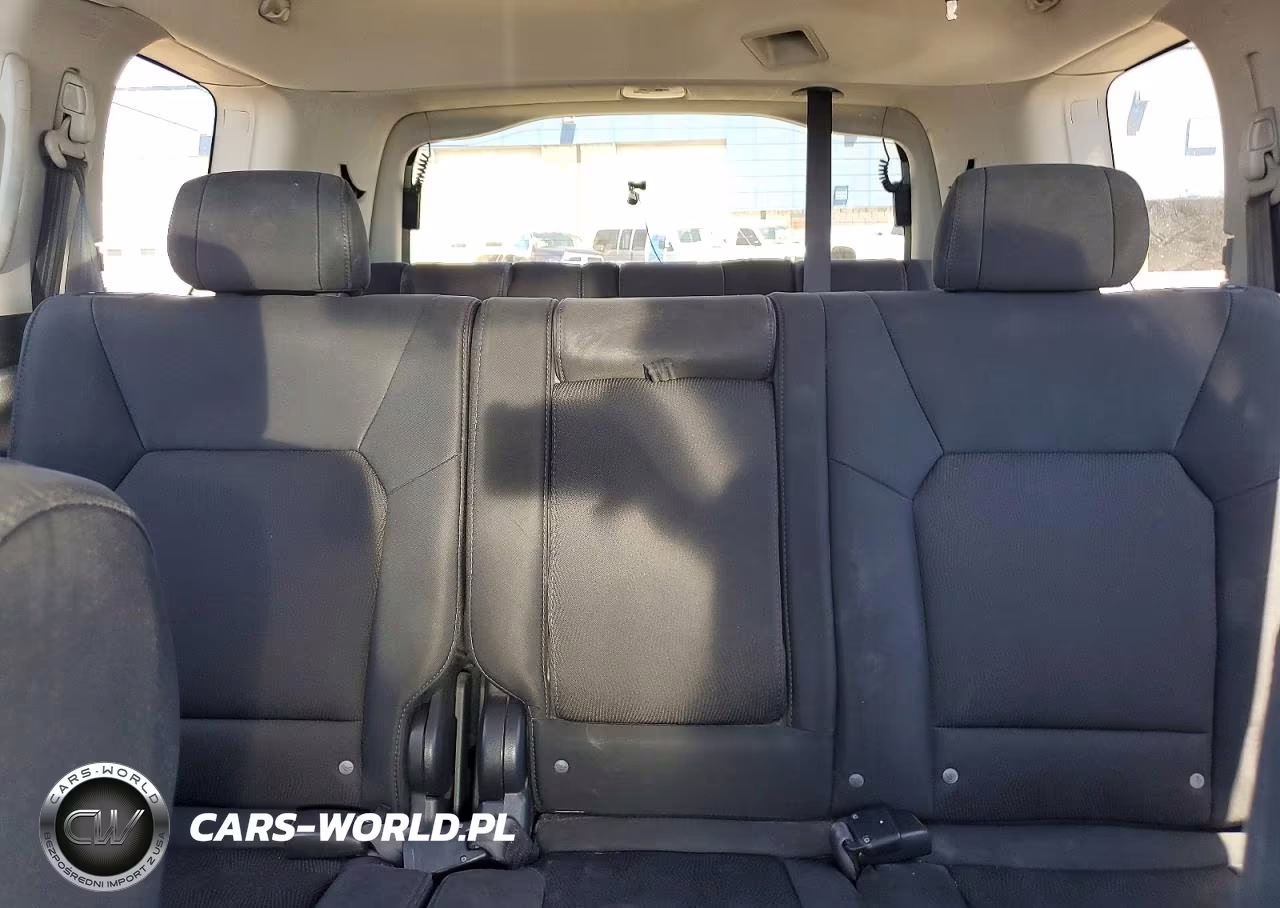 2010 Honda Pilot Lx VIN:5FNYF4H28AB019557 - 10