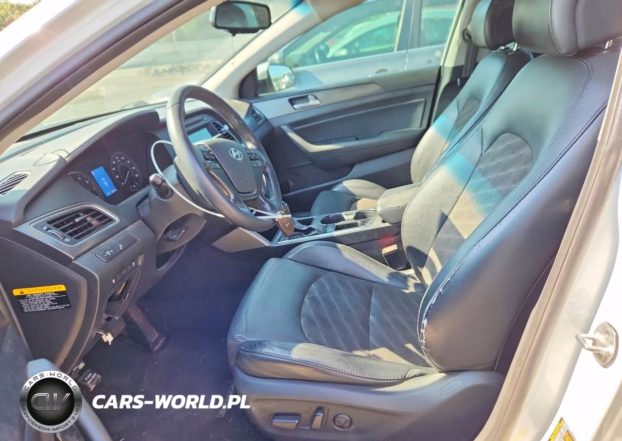 2016 Hyundai Sonata Sport VIN:5NPE34AF2GH319744 - 7
